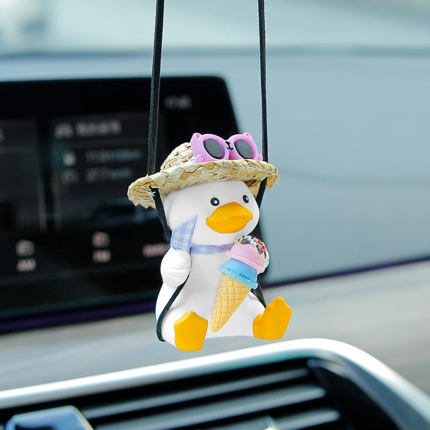 Aputue Swing Duck Car Pendant, Adorable Moving Duck Charm, Vibrant Interior Car Decor, Vehicle Enthusiasts and Home Decor Lovers (yellow)