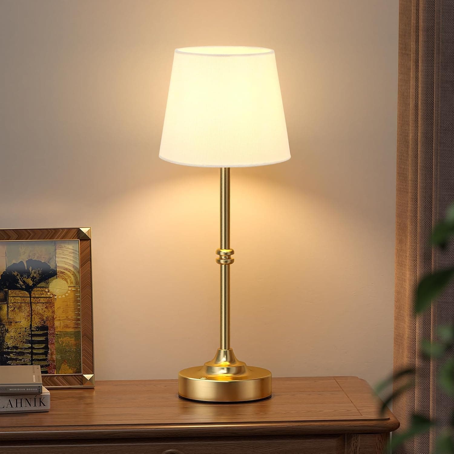 Rechargeable Cordless Table Lamp Gold Brass 2000mAh Battery Operated Lamp, 3000K Stepless Touch Control Stepless Dimming, for Home Decor, Dining Table, Living Room, Bedroom