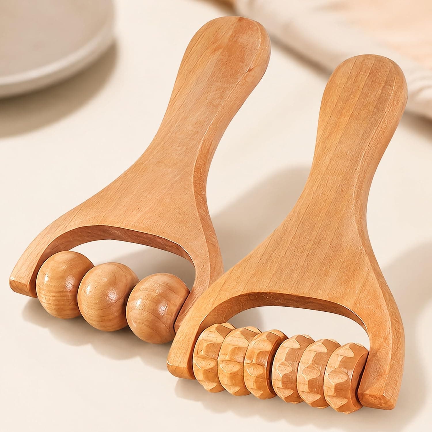 2 PCS Wooden Massage Roller with Bead and Gear Design, Manual Body Relaxation Tool for Neck, Back, Face, Waist, Feet, Legs, Arms and Abdomen, 15CM