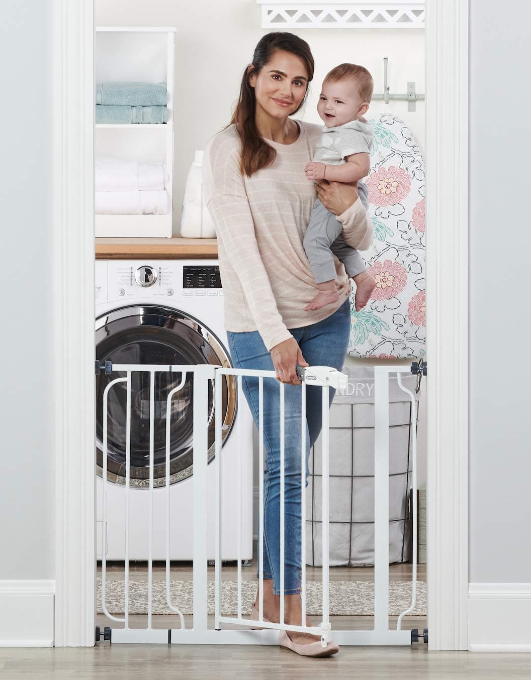 Regalo Easy Step Extra Wide Walk Thru Baby Gate, 38.5-Inch - Pack Of 0