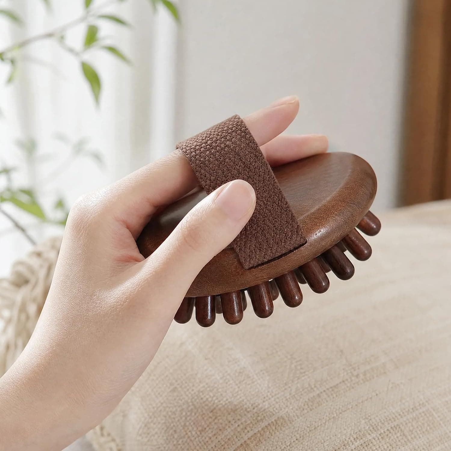 1pc Massage Brush - Ergonomic Handheld Tool, Muscle Relaxation Tool for Home or Spa Full Body Use