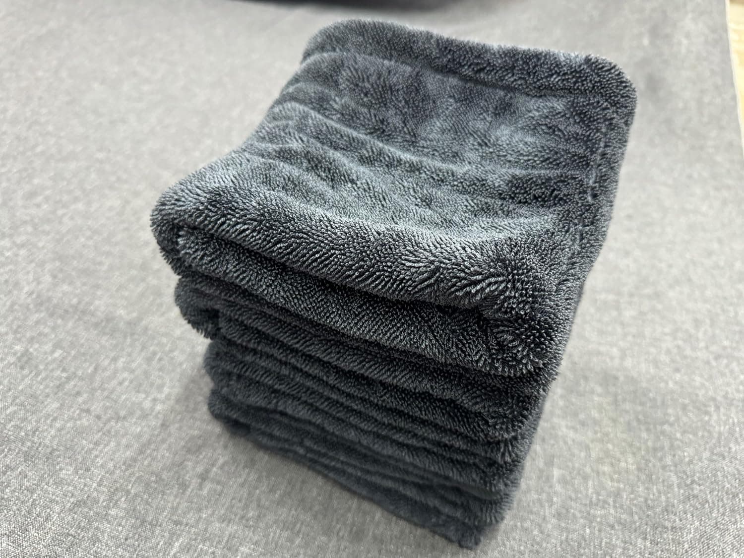 Premium Microfiber Towel Super Absorbent Double Layer Thick, Large and Suitable for Maximum Surface Coverage for Optimal Absorption