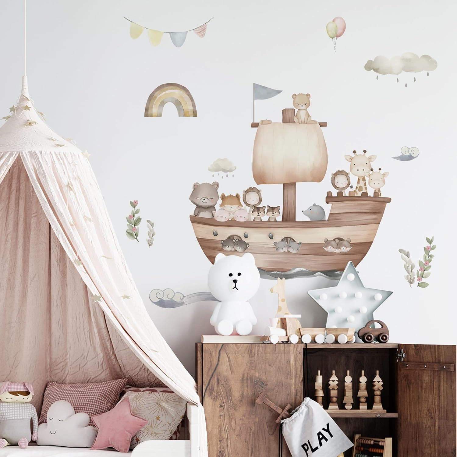 Cartoon Noah's Ark Animal Wall Decal, Lion, Little Bear, Giraffe Boat Animals Wall Stickers Perfect for Your Child's Girls and Boys Bedroom Baby Room Nursery Or Kids Room Ocean Themed Decoration