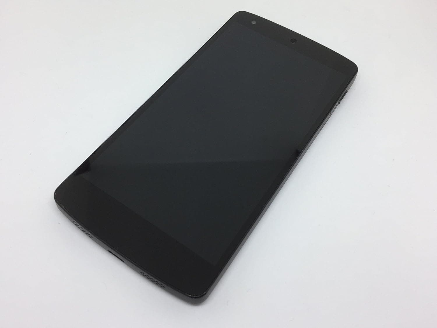 LG Google Nexus 5 D821 32GB 2013 LTE (GSM Only, No CDMA) Factory Unlocked 4G/LTE Cell Phone (Black) - International Version
