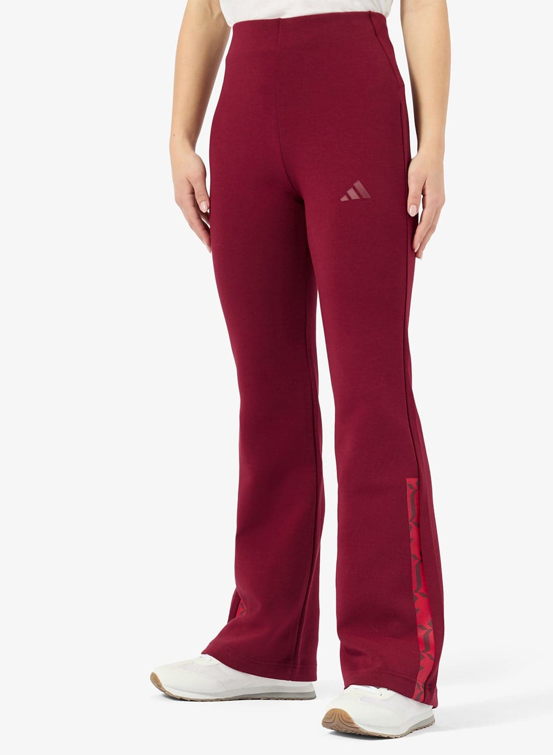 Saudia Travel Pack Soft Lux Flared Sweatpants