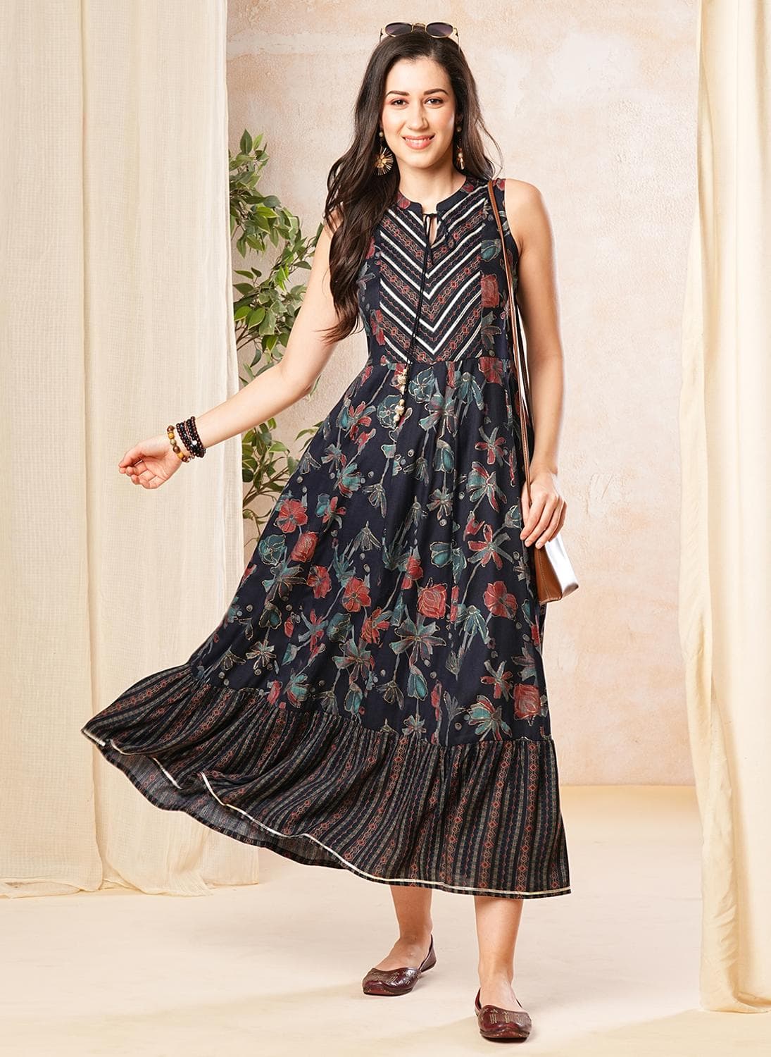 Globus Women Floral Print Tie-Up Neck A-Line Maxi Party Dress