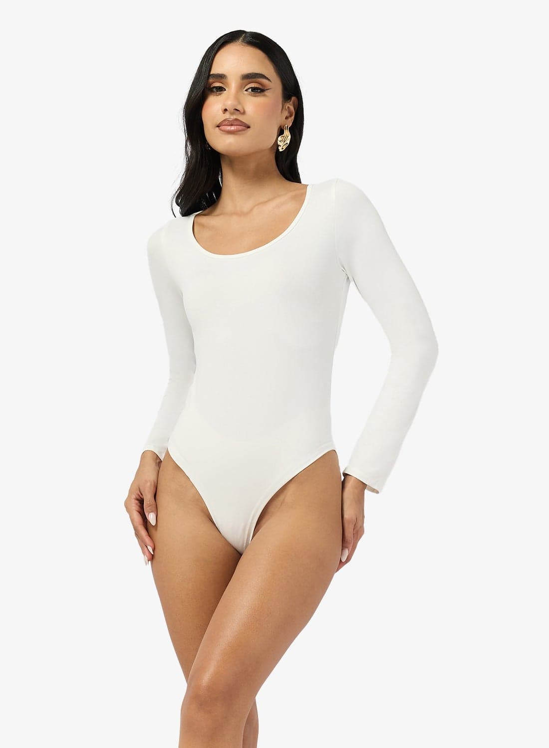 Long Sleeves Scoop Neck Fitted Bodysuit