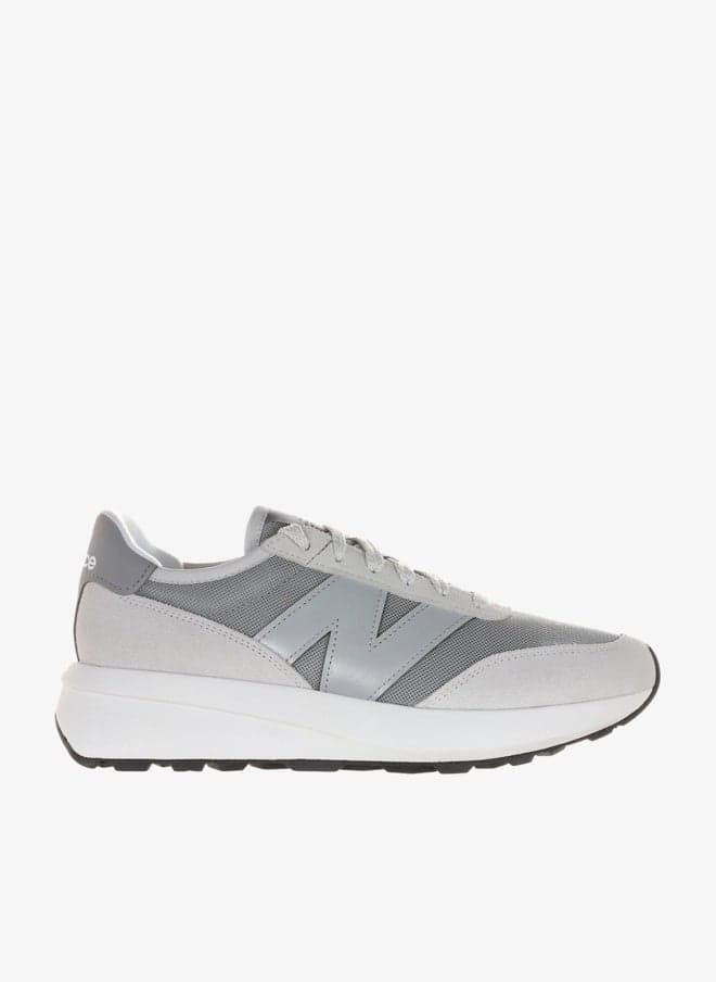 370 Sneakers