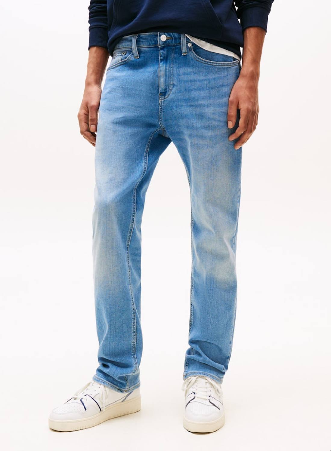 Ryan Slim Straight Jeans
