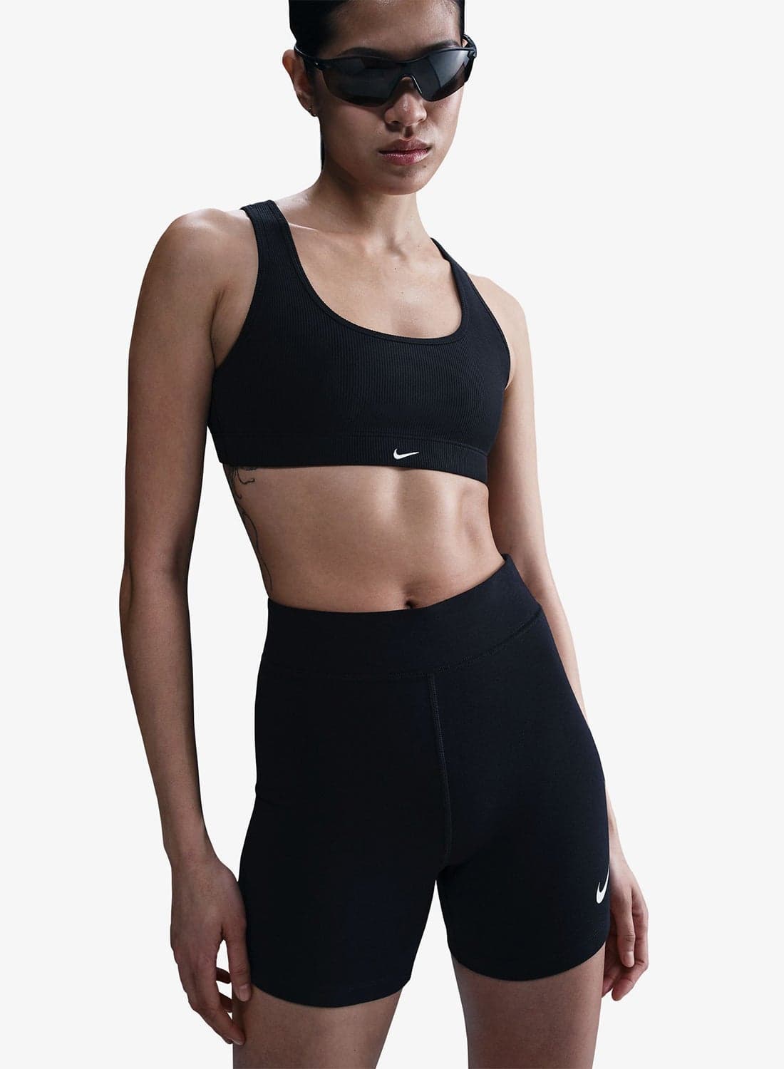 5" Nsw Classic High-Rise Shorts