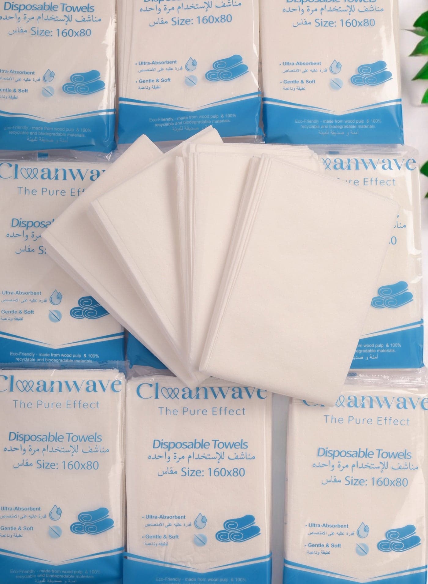 25 Packs Disposable Large Luxury Towels | , (25-PCS-80X160cm), for Hotels, Spas & Gyms, Medical Clinics & Cosmetic Clinics, Travel, Personal Use,Beach,Sauna. Softness for Guests, Clients | Hair, Face, Body Use | Luxurious Comfort, Eco-friendly | Towels Size: 80X160cm (white)