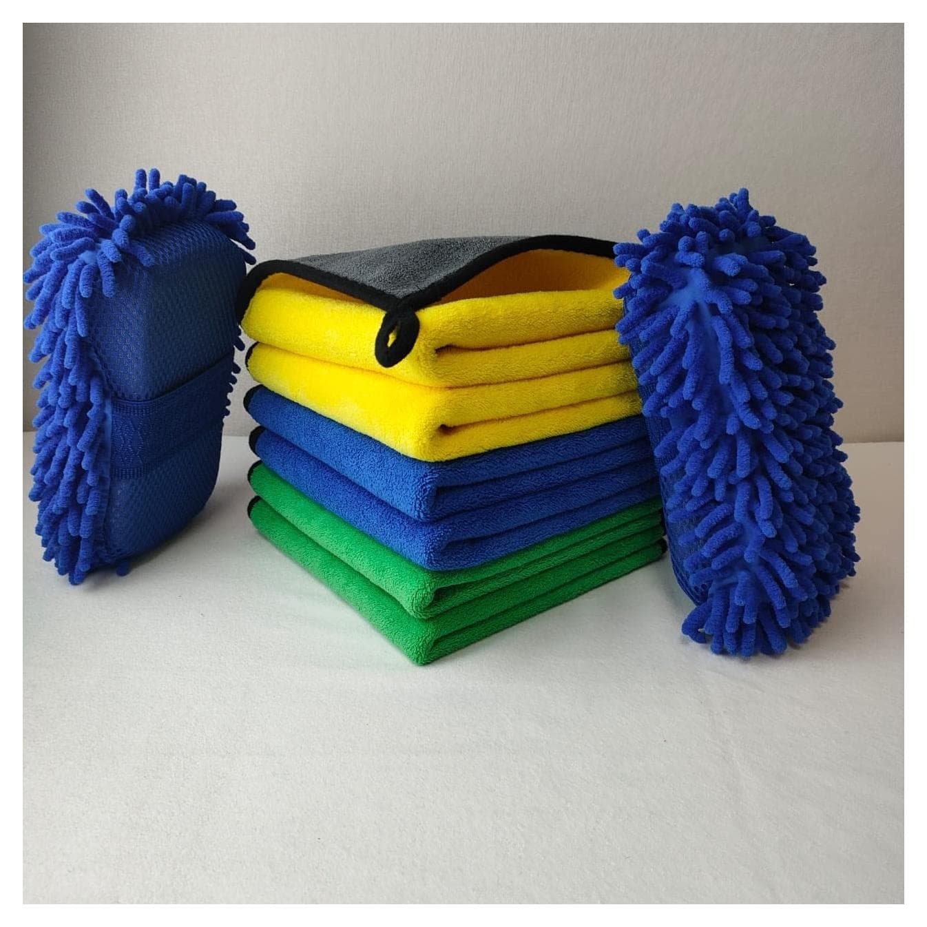 Car Towel - Microfiber Cleaning Cloth - 6 Towel with 2 sponges - Multipurpose Car Towels or Microfiber Car Drying - Dusting and Cleaning