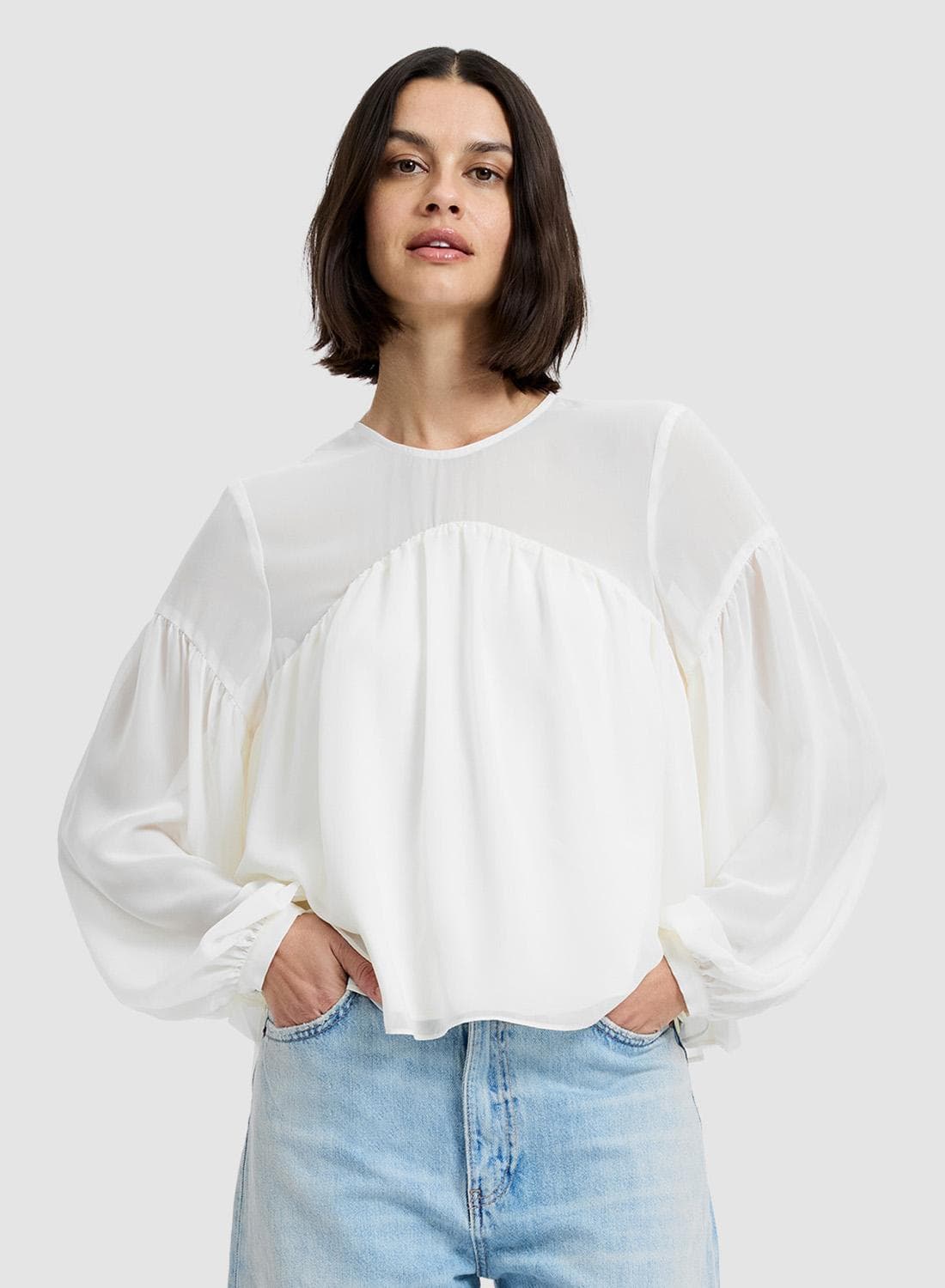 Marina Silky Curved Yoke