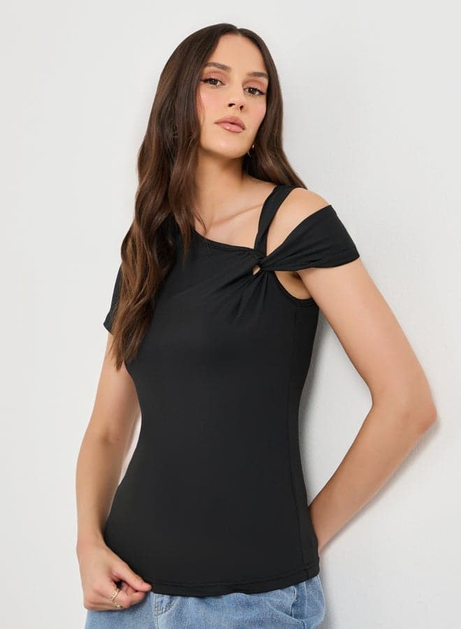 Styli Women Black Knot Detail Knit Top