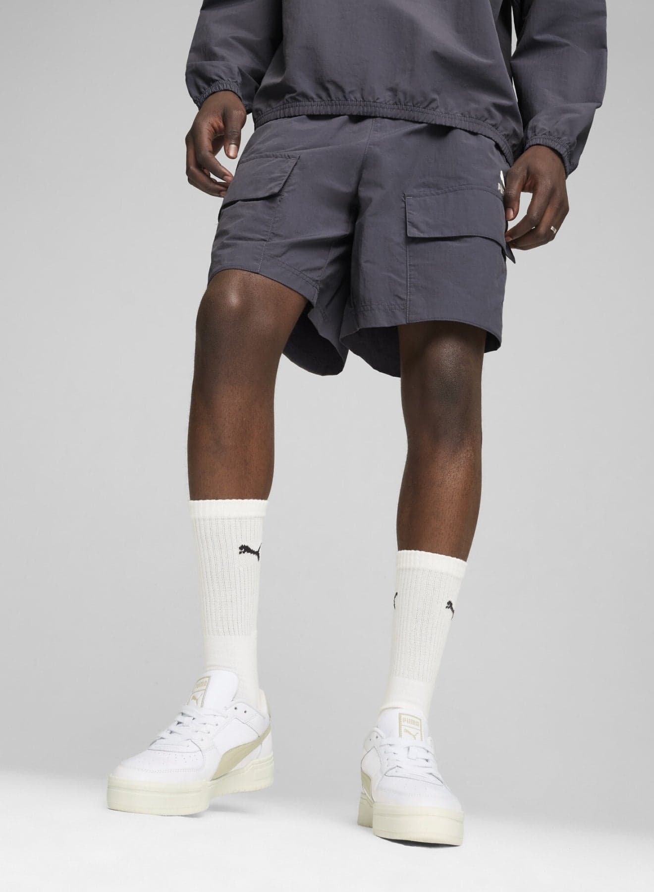 CLASSICS Mens Grey Cargo Shorts