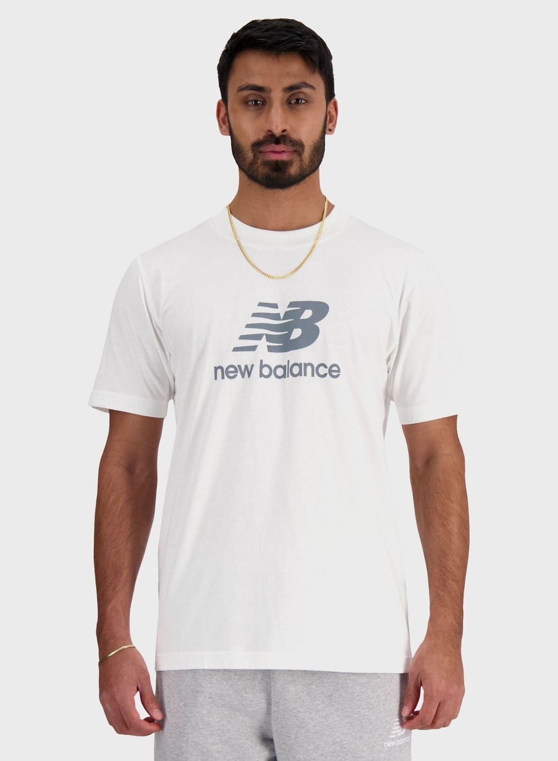 Essential Logo T-Shirt