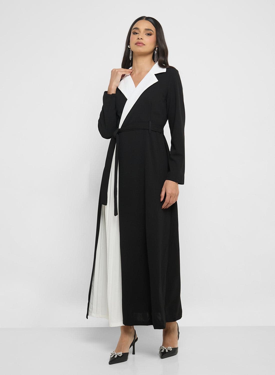 Contrast Toned Blazer Abaya
