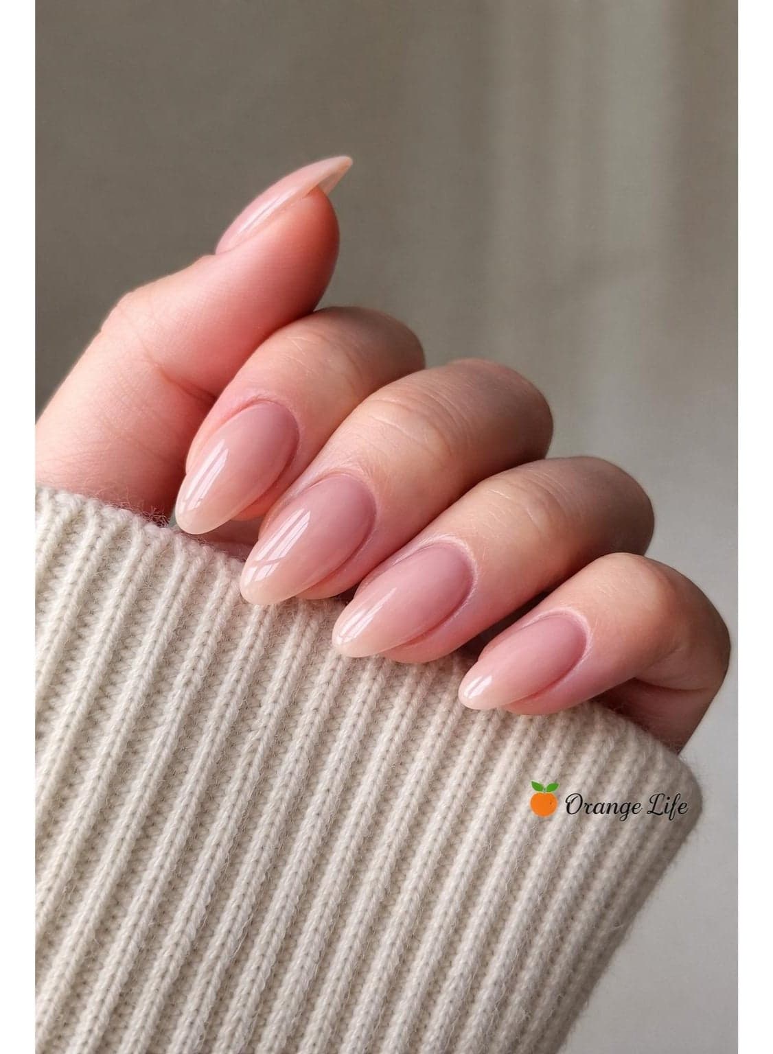 Press On Nails Almond Shape Nude Pink Glossy Natural Look Artificial Nails Set Full Cover Fake Nails Reusable Stick On Nails Acrylic Nails Kit Soft Gel Nails Elegant Minimalist Nails for Women Daily Wear Office Wedding Party Fashion Nails Salon Style Long Lasting Nails