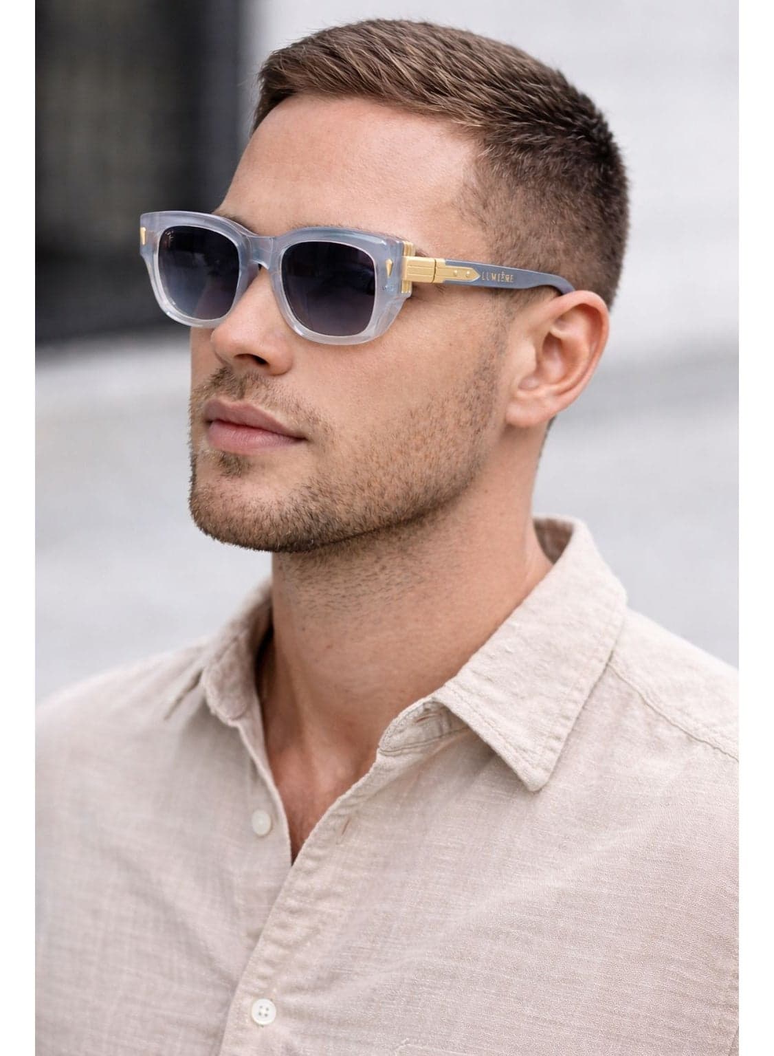 Luxury Transparent Square Sunglasses for Men – UV400 Protection, Gradient Lenses, Premium Designer Frame – Light Grey & Gold