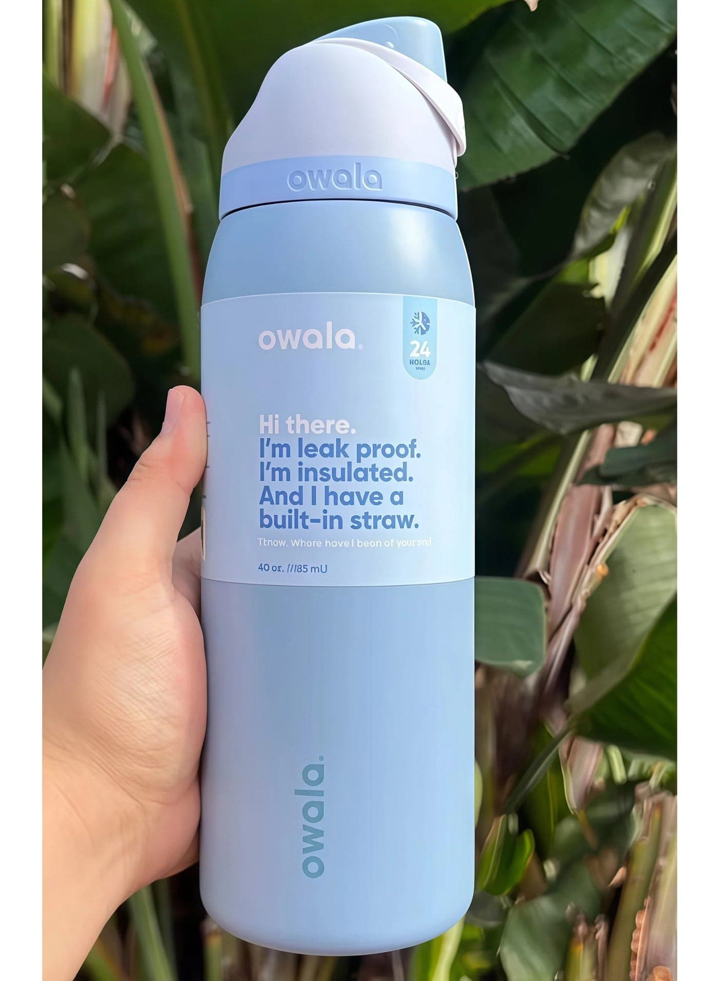 32 Oz. Owala FreeSip Stainless Steel Water Bottle in Sea Salt