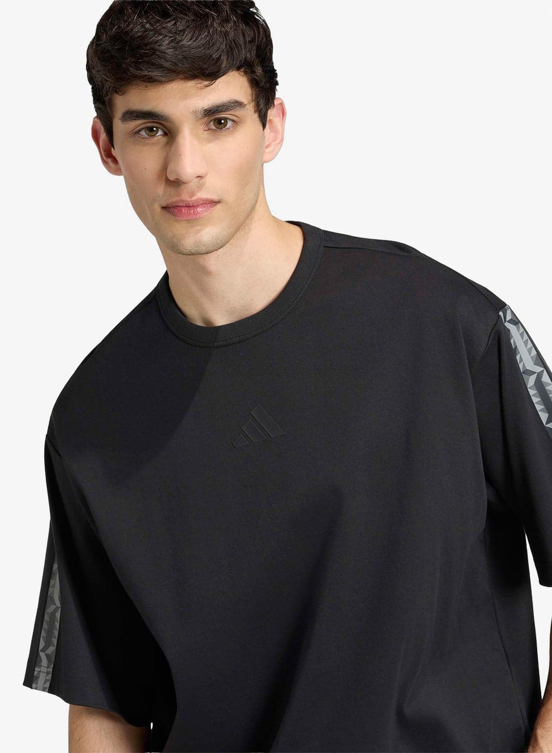 Saudia Travel Pack Soft Lux T-Shirt
