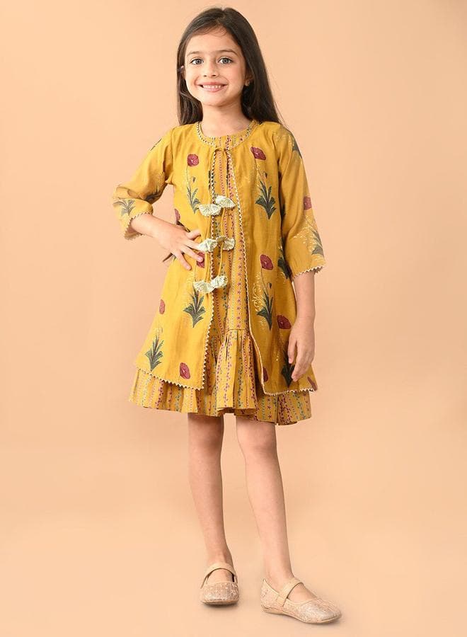 Yellow Kurta Set Straight Fit made from Cotton featuring Self Design design and Round Neck neckline - Perfect for Festive!