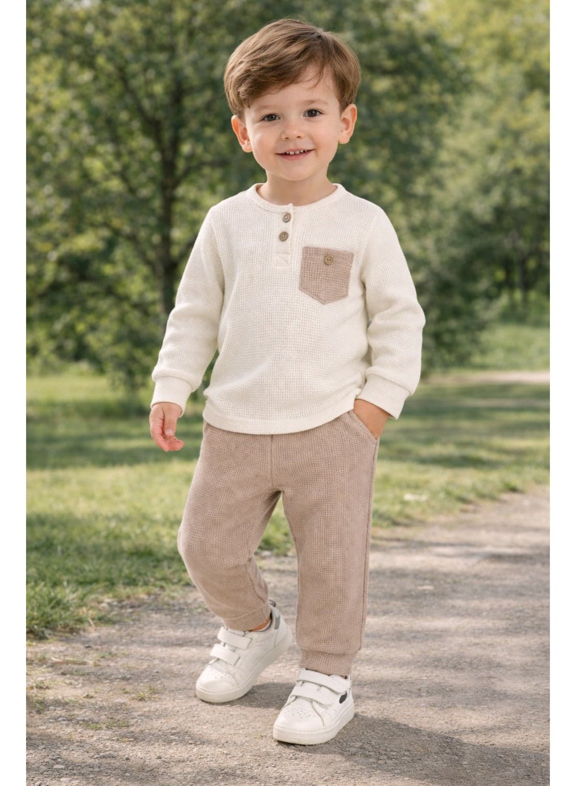 Baby Boys 2-Piece Waffle Knit Outfit Set – Long Sleeve Henley Top with Contrast Pocket & Elastic Waist Jogger Pants – Soft Cotton Blend Toddler Clothes (18 Months – 3 Years)
