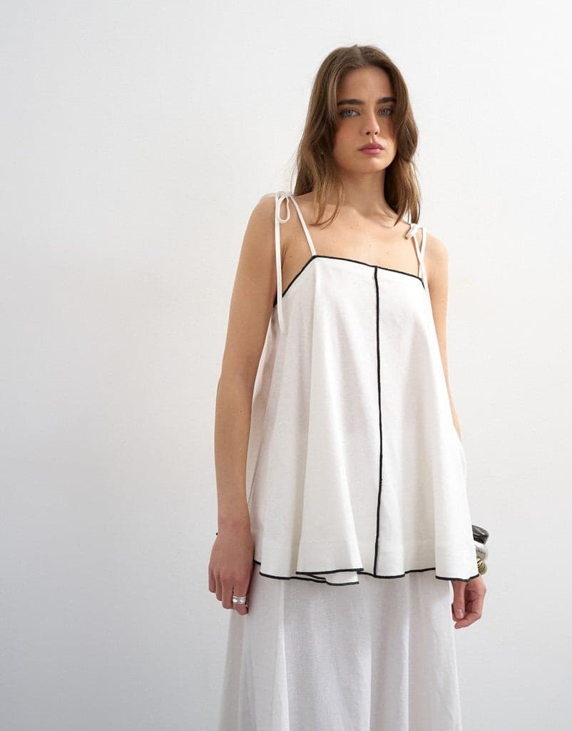Closed Neckline Top