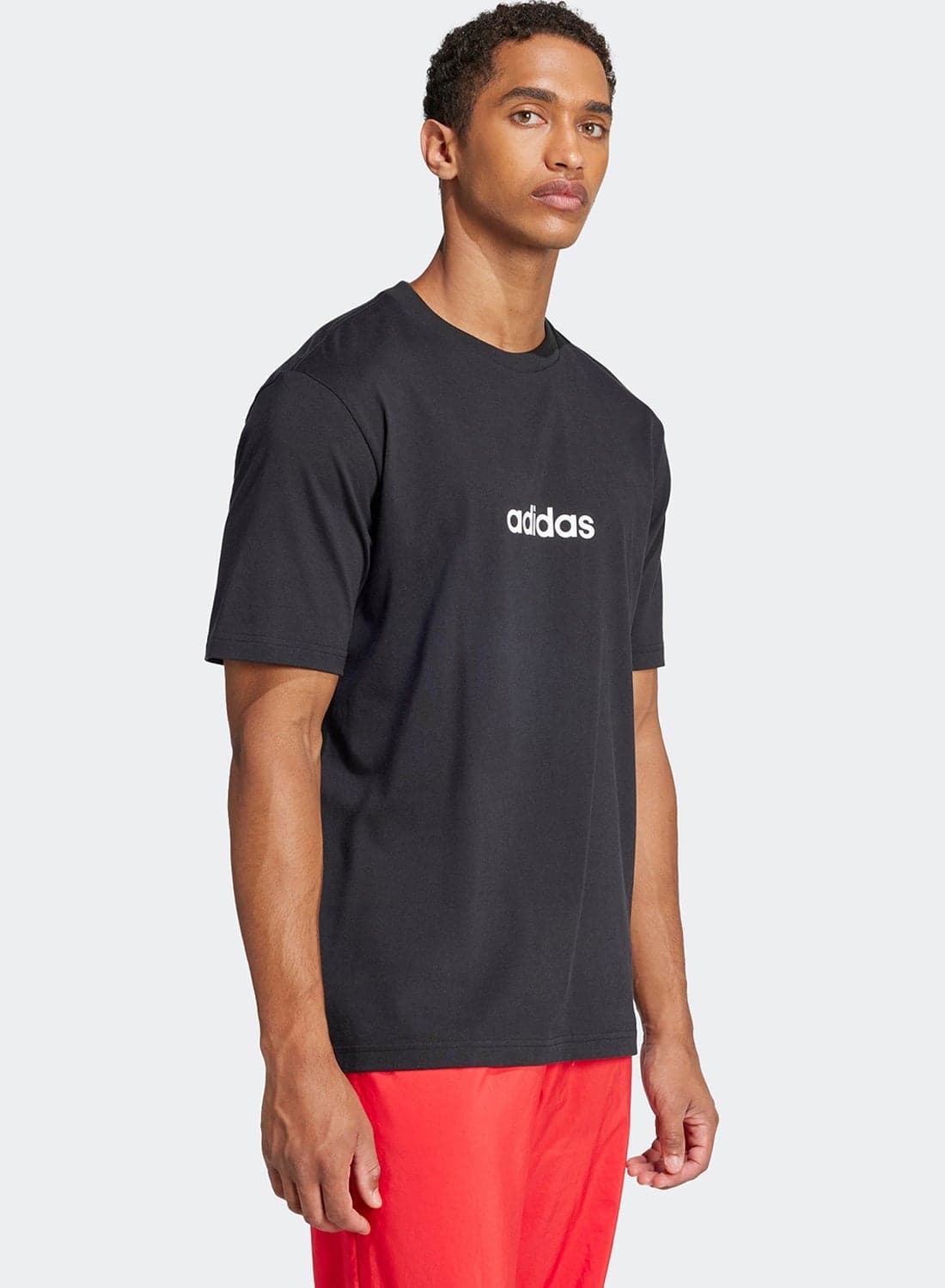 Essential Logo T-Shirt