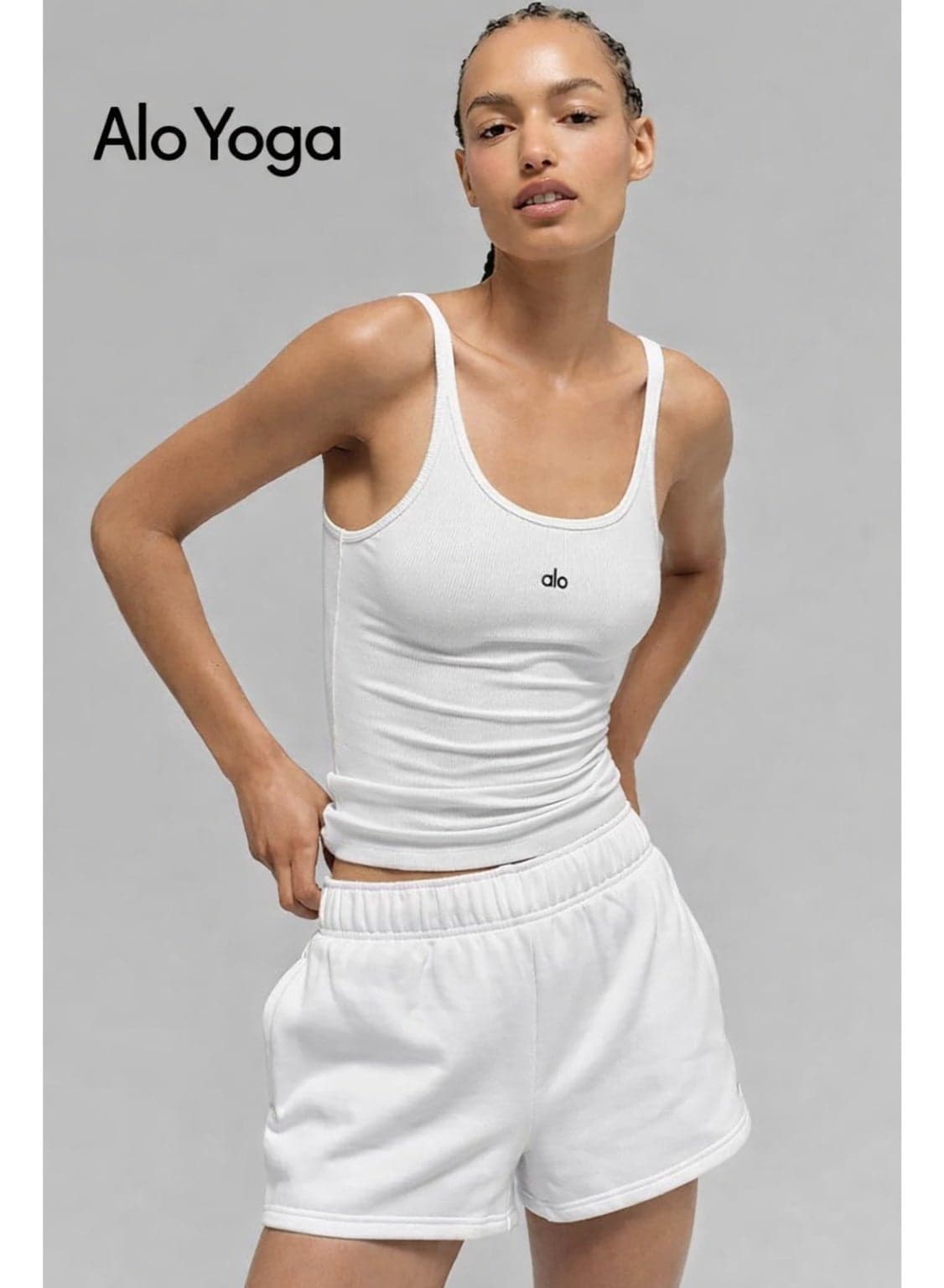 ALO Solid Color Basic Tank Top - Essential for Daily Slim Fit Layering & Outerwear, Comfortable and Breathable