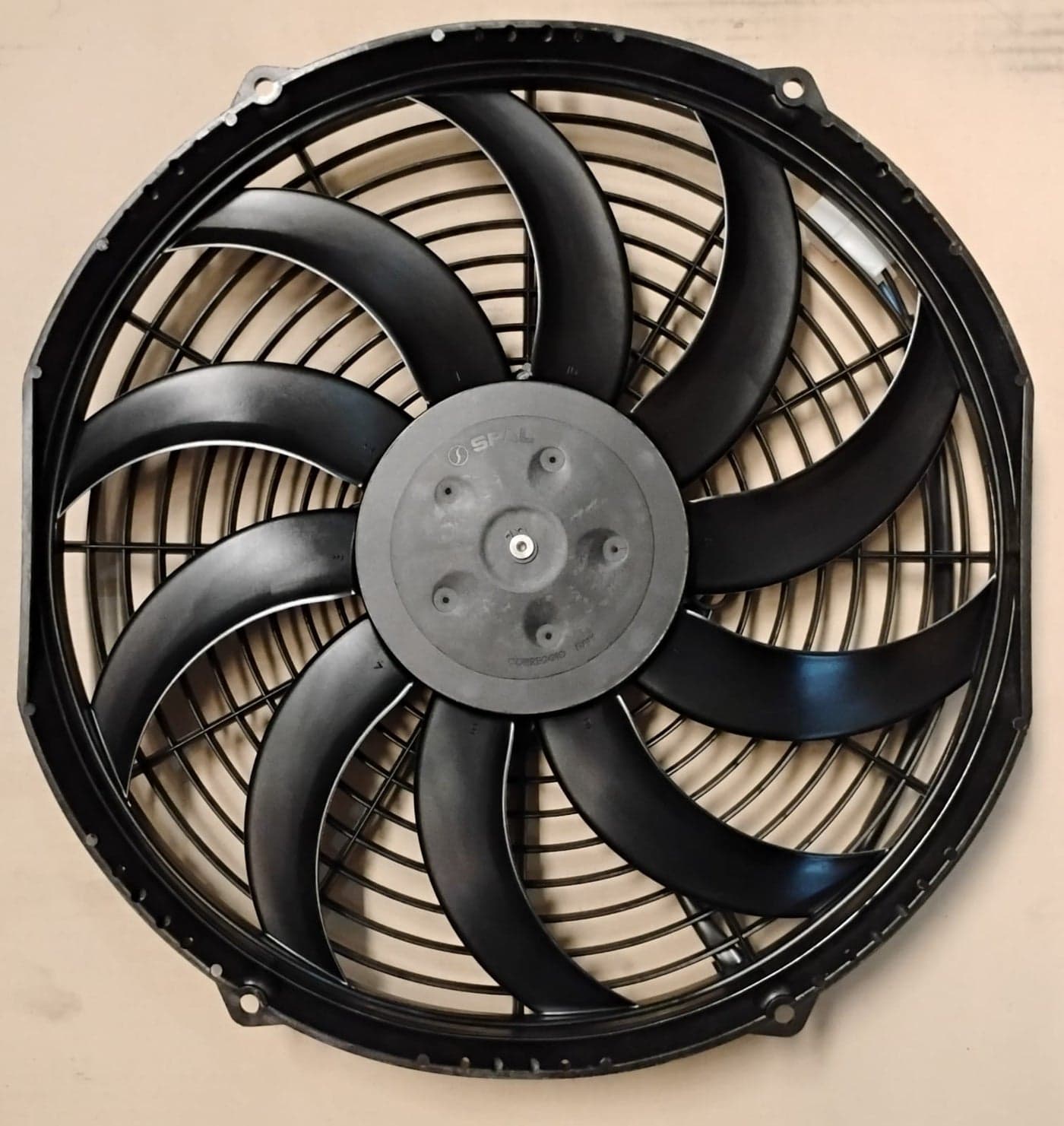 Fan 12x10 Inches Push S-Blade 12 Volt 305MM Diameter