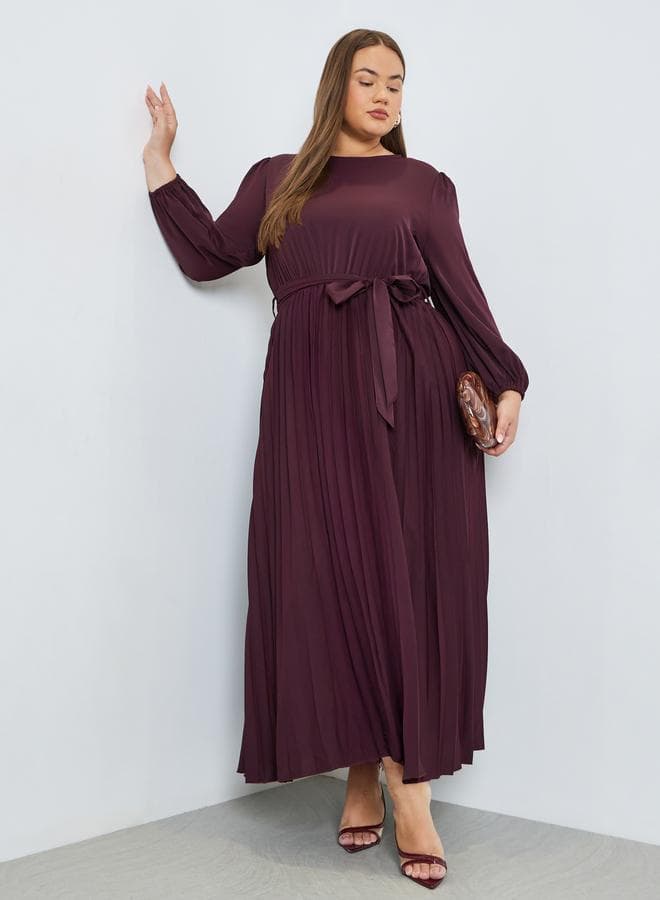 Plus Size Burgundy Pleated Maxi Dress with Belt