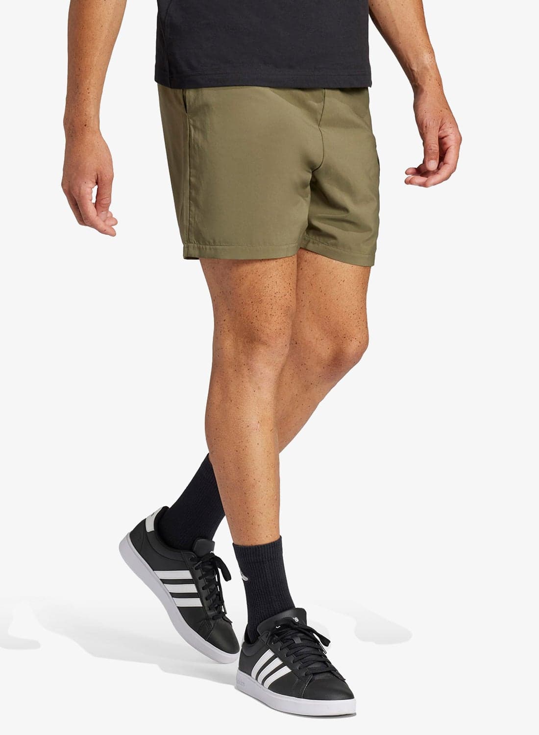 Small Logo Chelsea Cargo Shorts