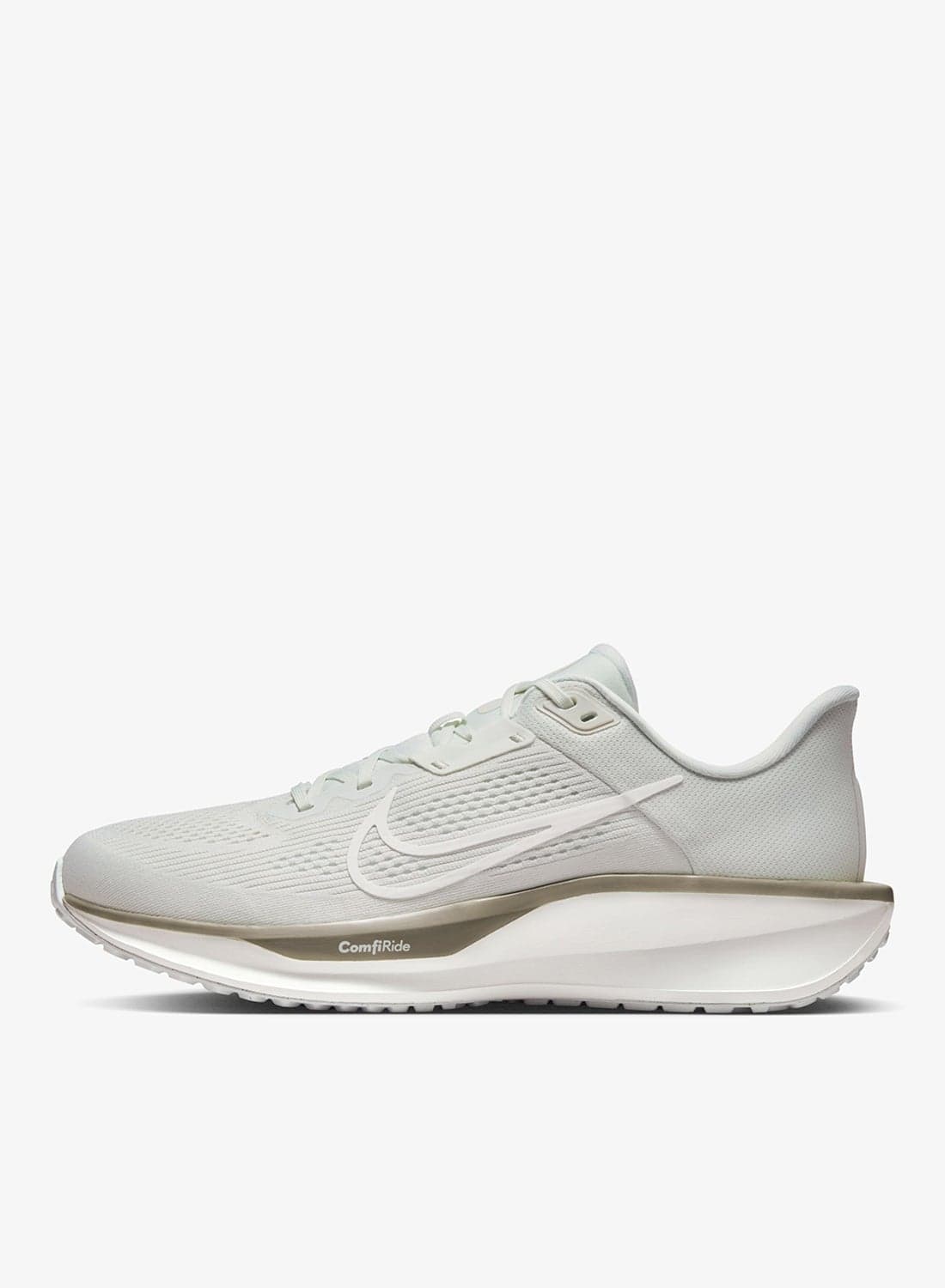 NIKE QUEST 6