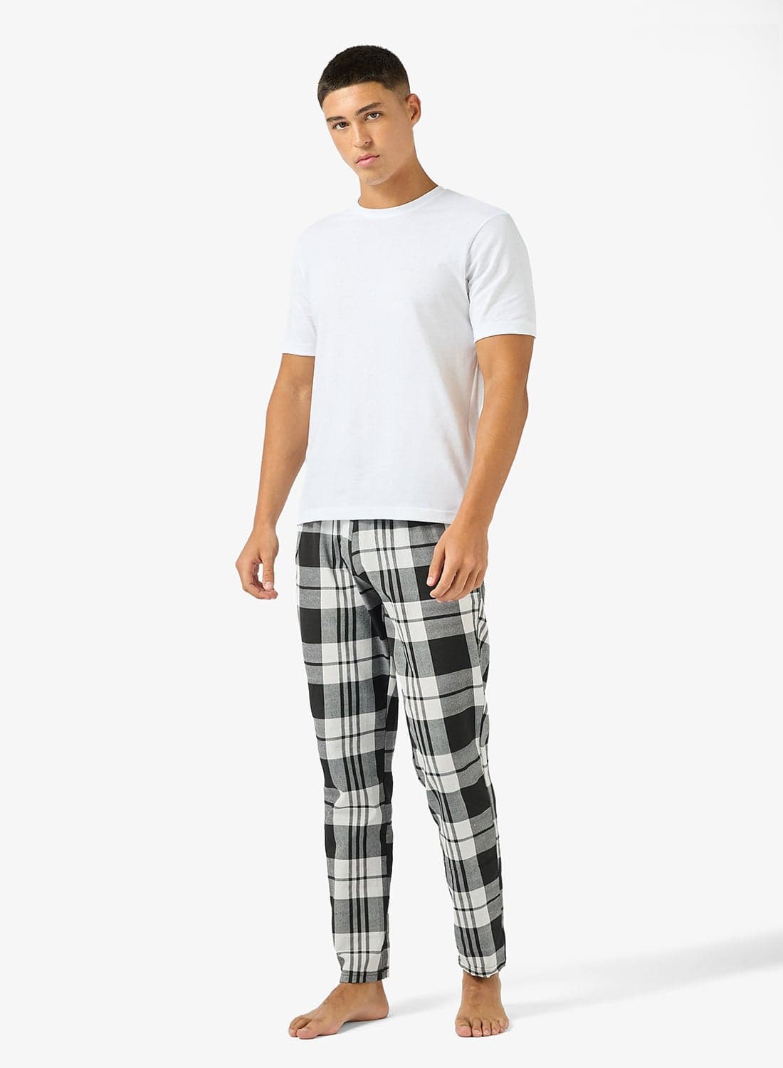 T Shirt And Pant Nightwear Set