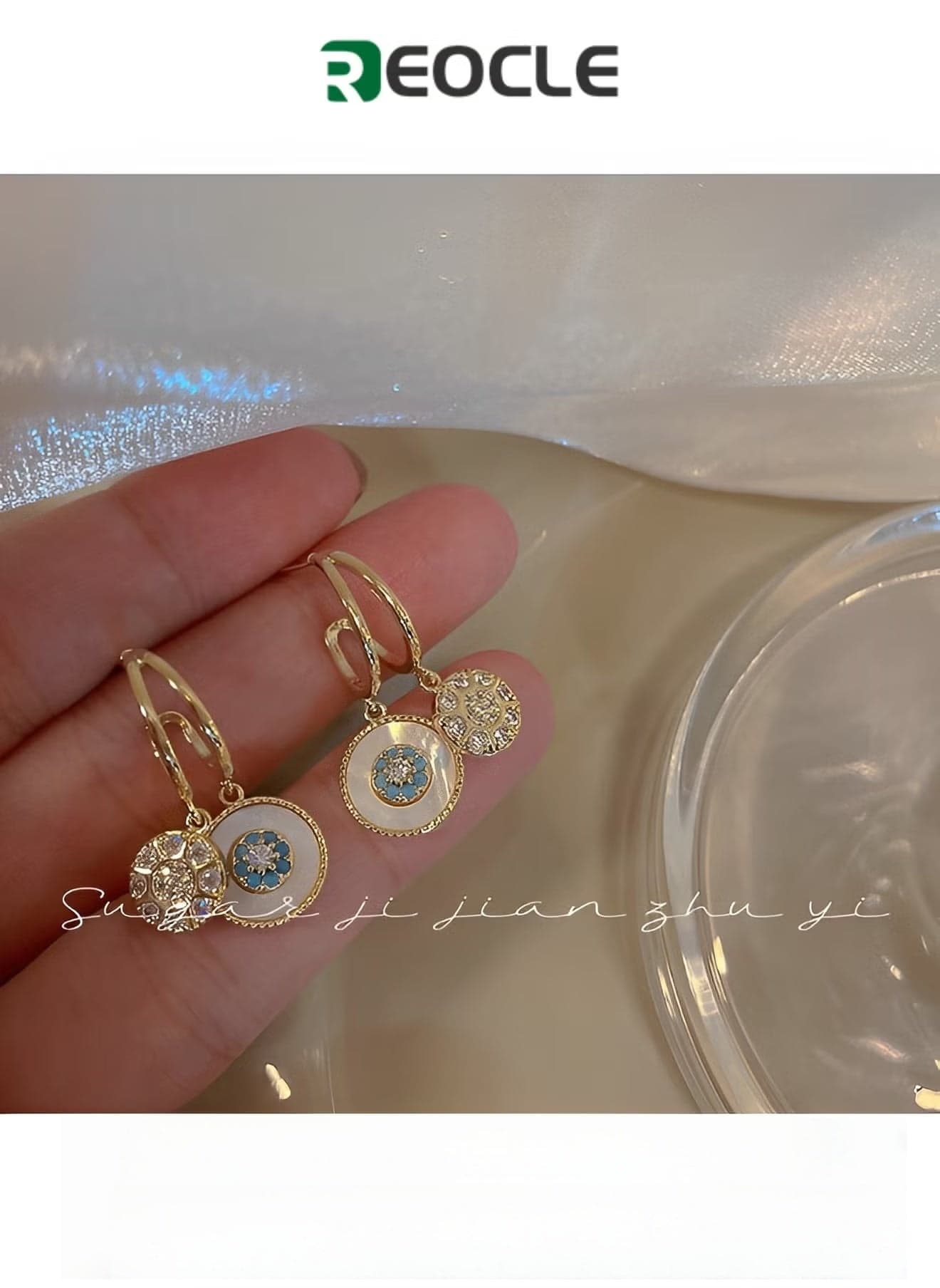 Women's Seashell Circle Earrings S925 Hypoallergenic Zirconia Earrings Vintage Gold Round Coin Drop Earrings with Boho Style