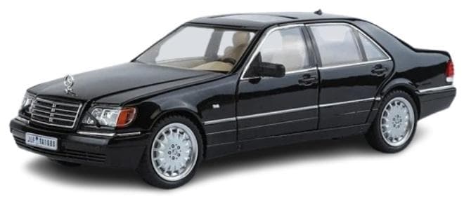 1:24 Simulation of Mercedes Benz Classic Luxury Diecast Car Model – Retro Alloy Toy with Sound & Light for Kids and Collectors