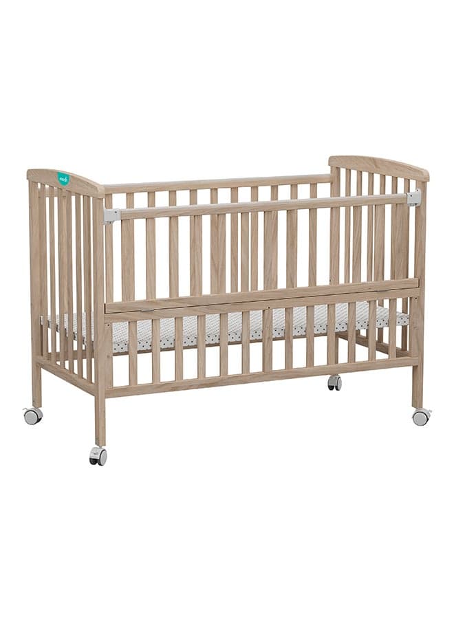 Portable, Durable, Decay Resistant, Foldable Baby Wooden Crib With 3 Adjustable Heights, 129 X 69 X 96 CM, 0 To 4 Years