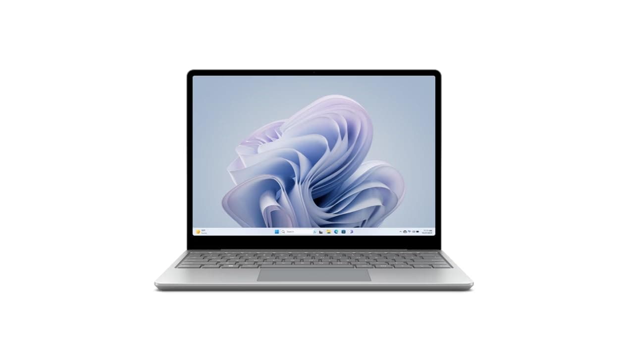 Microsoft Surface Laptop Go 3 12.4” PixelSense touchscreen 12th Gen i5-1235U Processo 16GB LPDDR5 RAM 256GB SSD Platinum