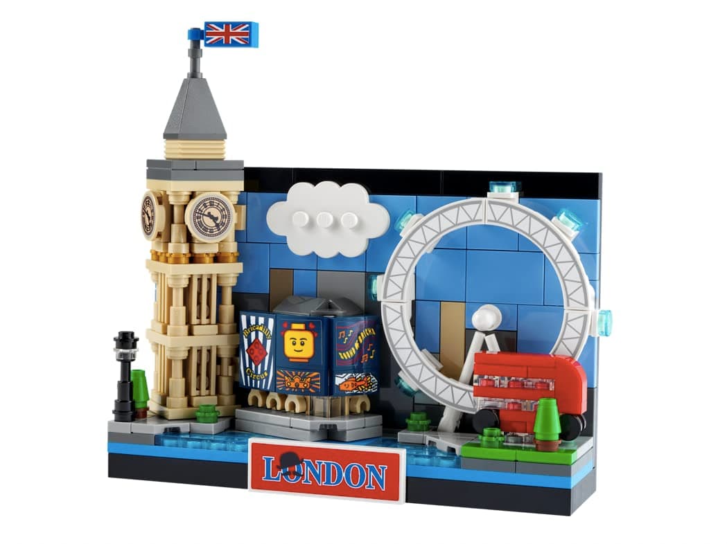 LEGO® London Postcard (40569)