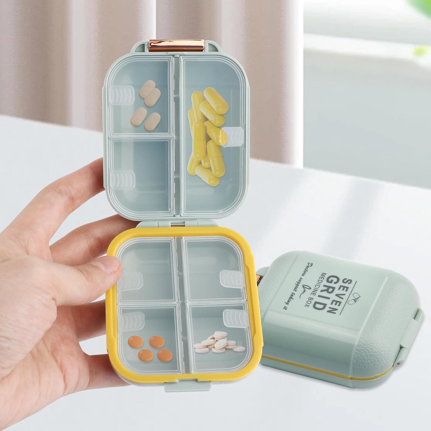 Travel Pill Organizer Small,Small Pill Case,Portable Pills Organizer,Mini Pill Box,Travel Medication Holder Dispenser for Fish Oil Vitamin Supplement Storage Green