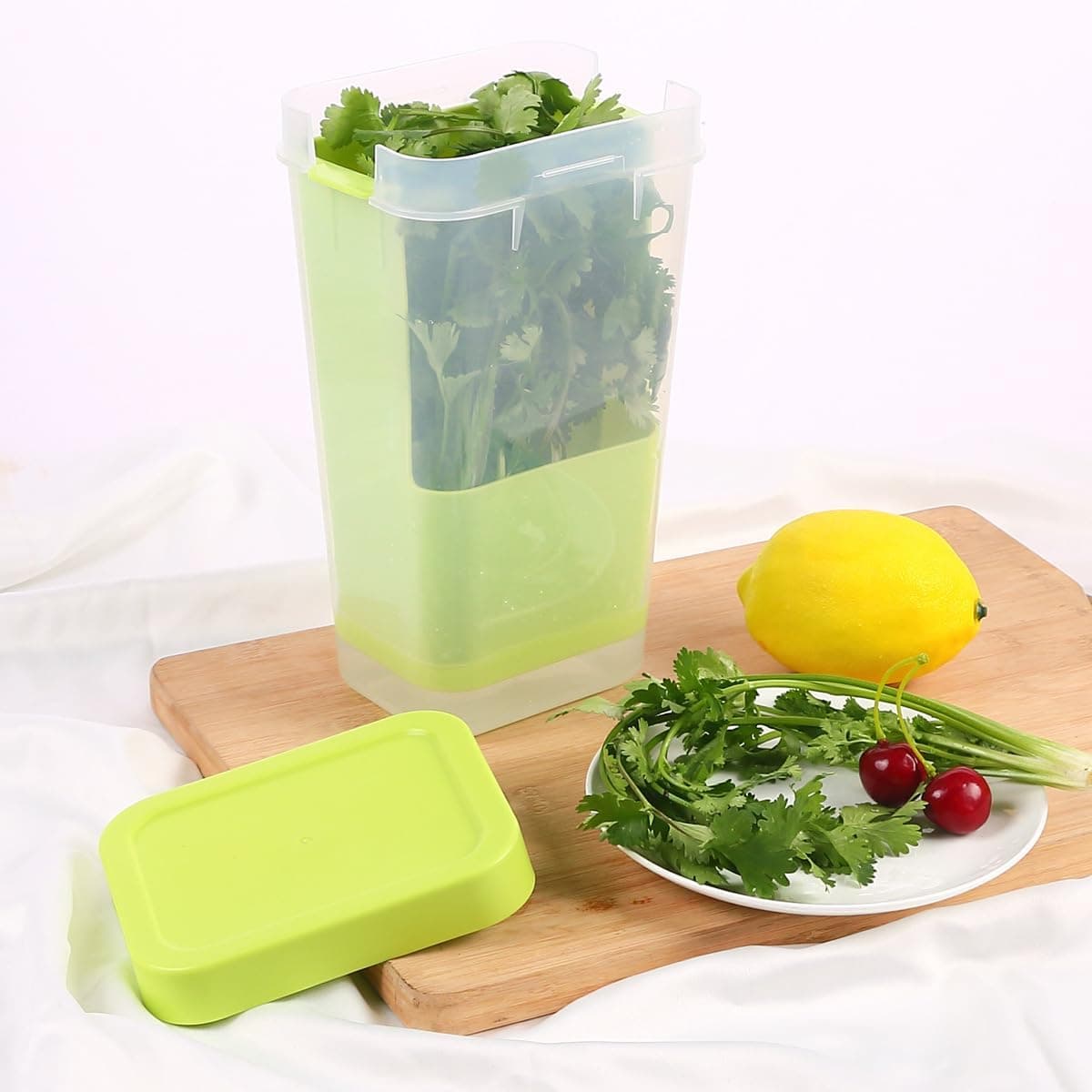 JKJ&ZXZ Vegetable Storage Container BPA-Free Compact Herb Keeper for Parsley Chives Rosemary Oregano Thyme,Keeping Fresh Vegetables in Kitchen (Green)