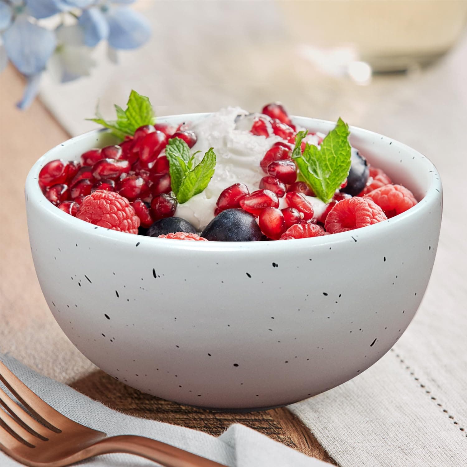 KITCHEN MASTER MINTO 4.5-Inch Stoneware Bowl – Durable, Versatile, and Microwave-Safe, SW05MI