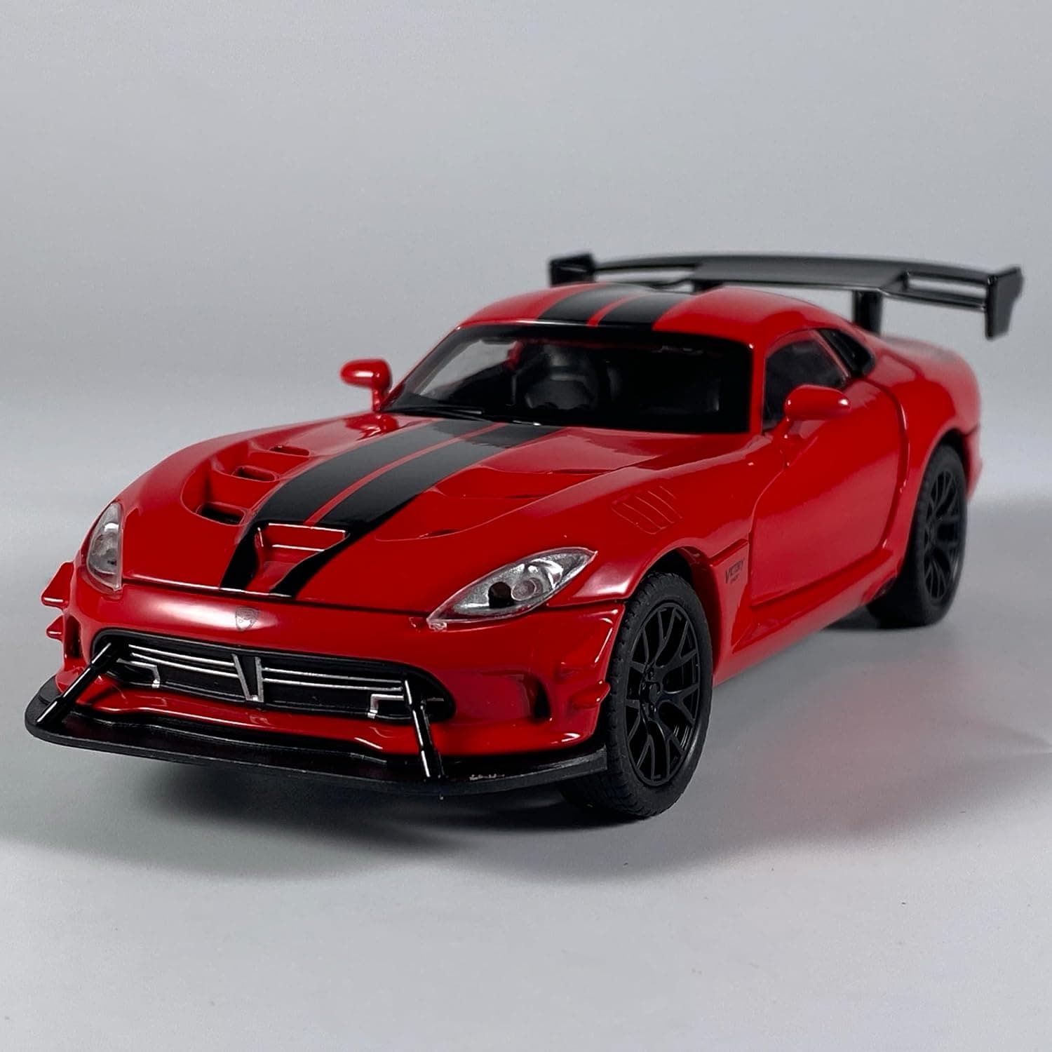 1:32 Dodges Viper ACR Massive Sports Car Alloy Metal Diecast Model Car Pull Back Collections Hobby Birthday Gifts Sound And Light (Red)
