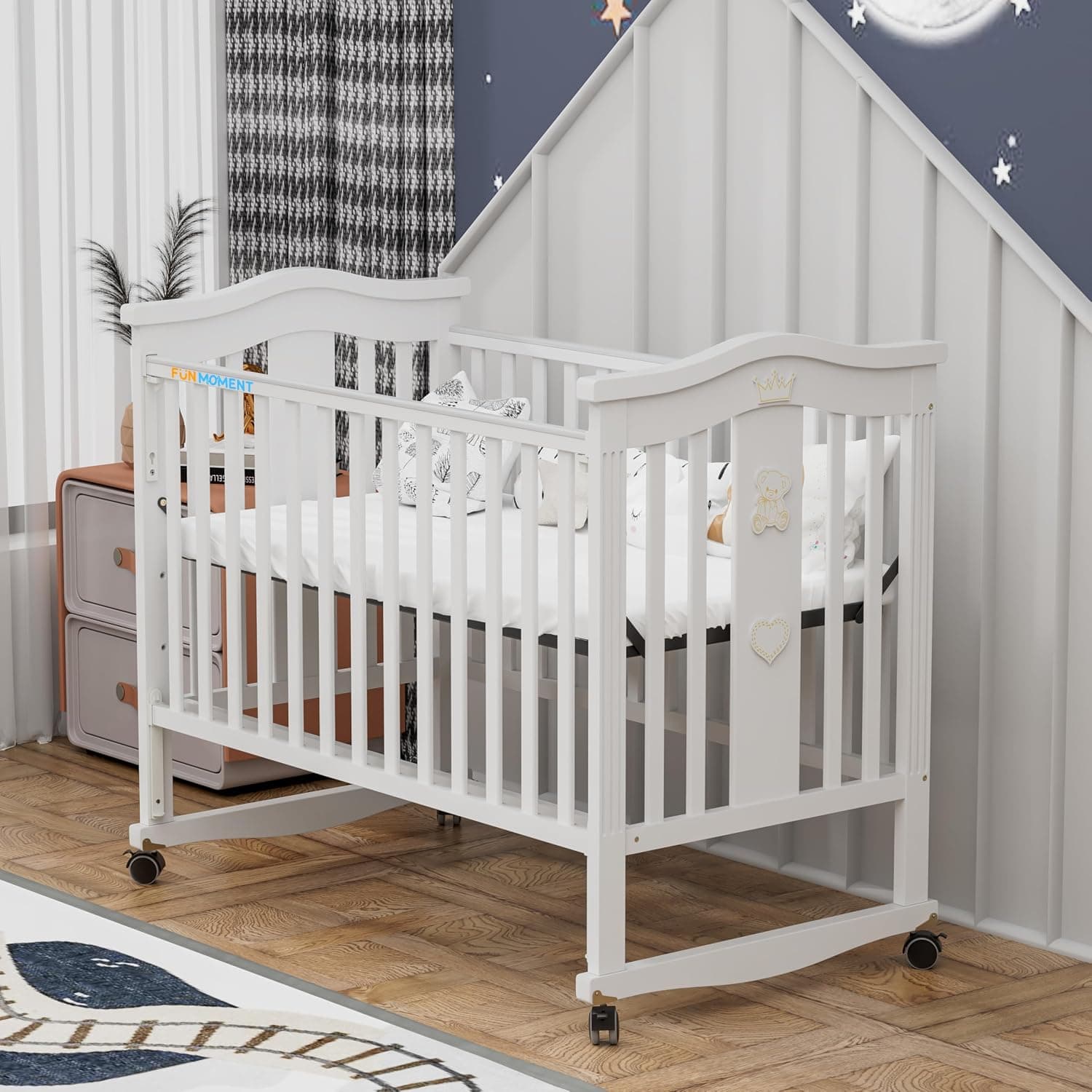 Fun Moment Wooden Baby Crib, 120x60 cm, Adjustable Height Baby Bed