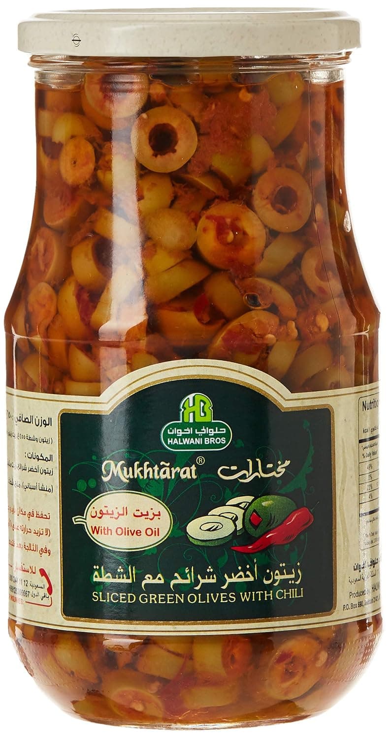 Halwani Brothers Mukhtarat Sliced Green Olives and Chilli with Olive Oil 650 g